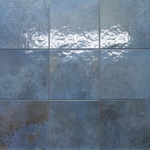 
    Stratos Aqua glanzende wandtegel mix 15x15 per m2

