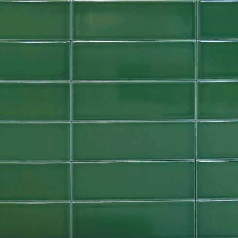     Bejmat look 5x15cm New York glanzende groene wand- en vloertegel per 0,45m2
