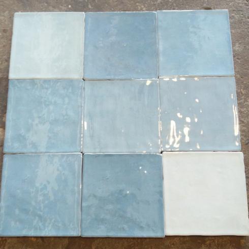     Nougat blue mix blauwe wandtegelmix in 11,5 x 11,5 cm per 0,38 m2
